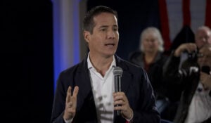 Home - Valora Analitik Bernie Moreno